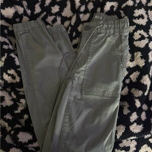 Army green American eagle joggers BRAND NEW